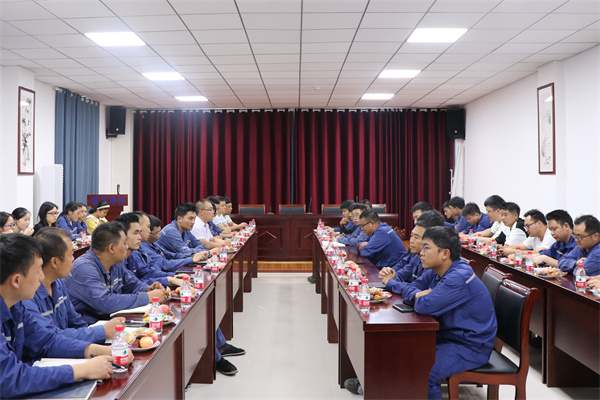 1666945617151649.jpg 福泉海創(chuàng  )員工座談會(huì ).jpg