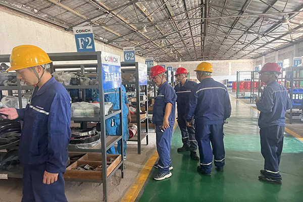 1723431025419224.jpg 參觀(guān)倉庫.jpg